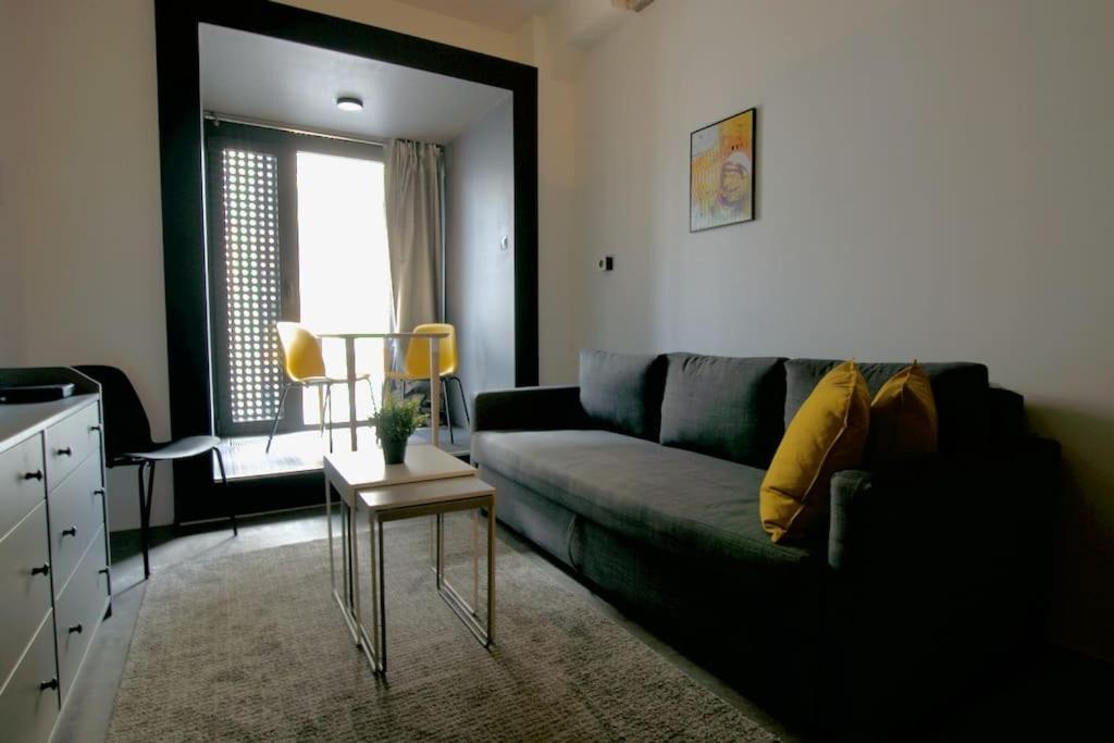 Studio Apartment By Hi5- Rottenbiller Apartment Budapest Eksteriør billede